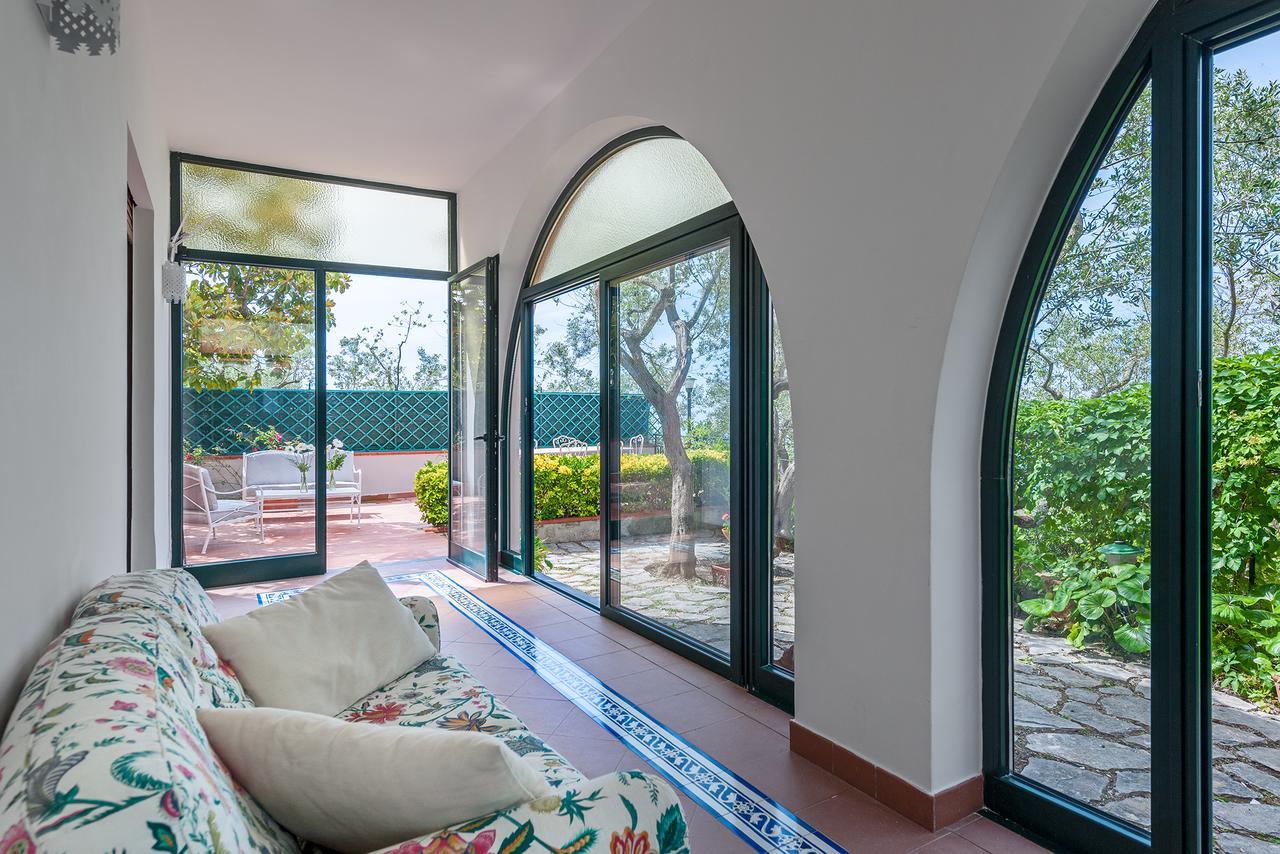 Villa Alfonsina ماسّا لوبْرينسِ المظهر الخارجي الصورة