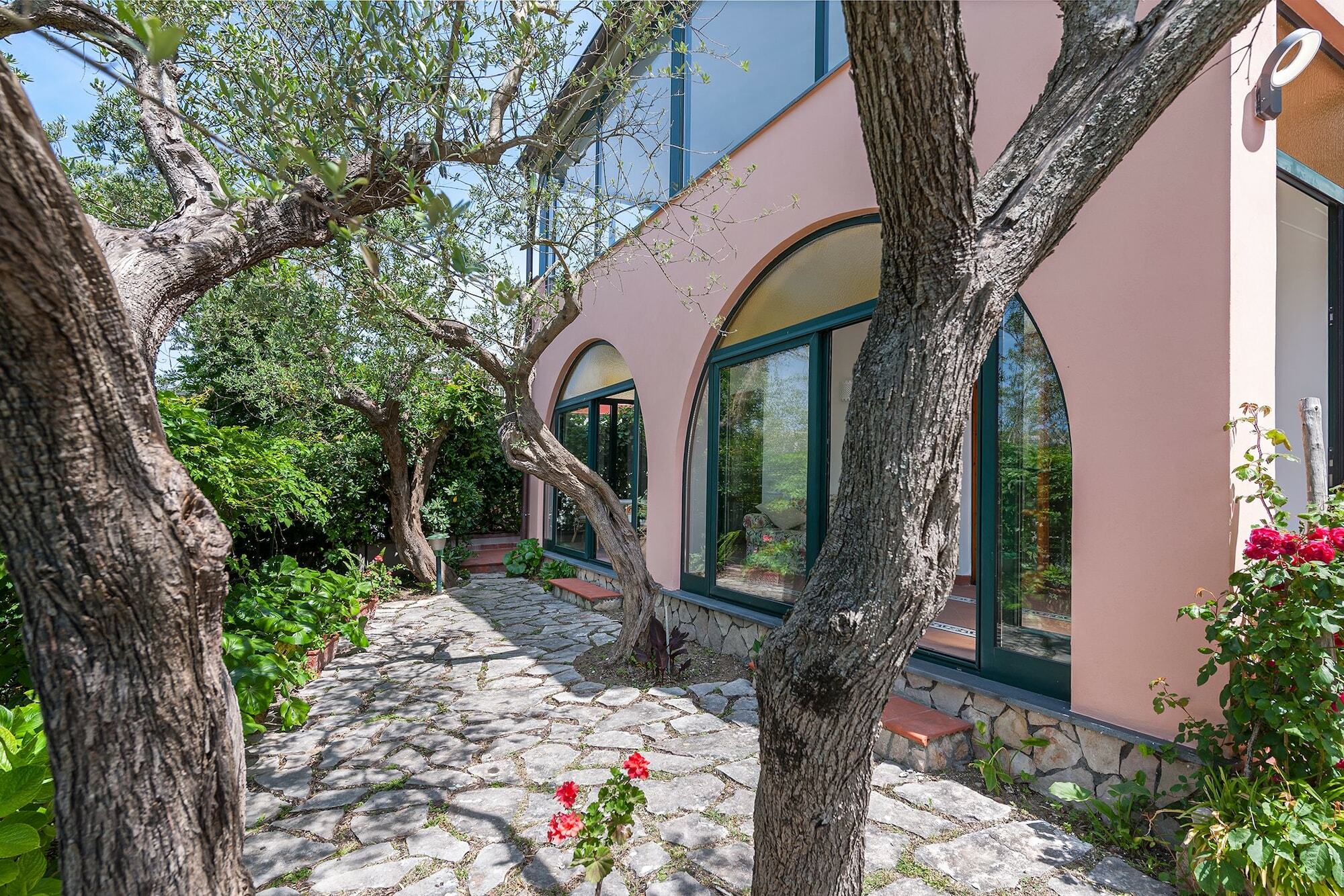 Villa Alfonsina ماسّا لوبْرينسِ المظهر الخارجي الصورة